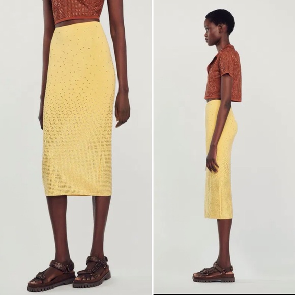 NWT Sandro Rhinestone Embellished Midi Knit Stretchy Back Slit Skirt in Yellow - Picture 3 of 12